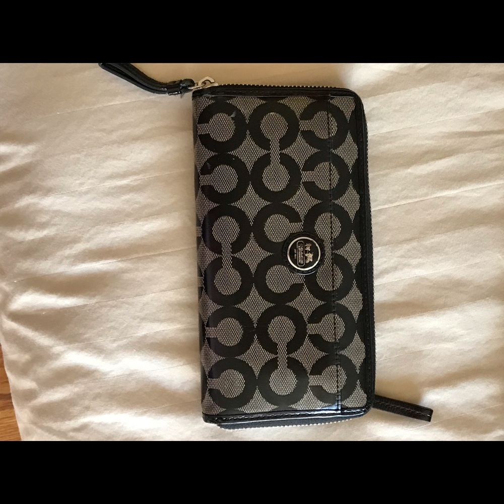 Coach wallet